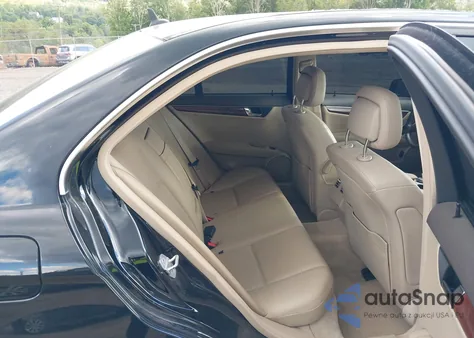 2011 Mercedes-Benz C 300 Luxury 4Matic/Sport 4Matic from USA, damaged, VIN WDDGF8BB6BR163170